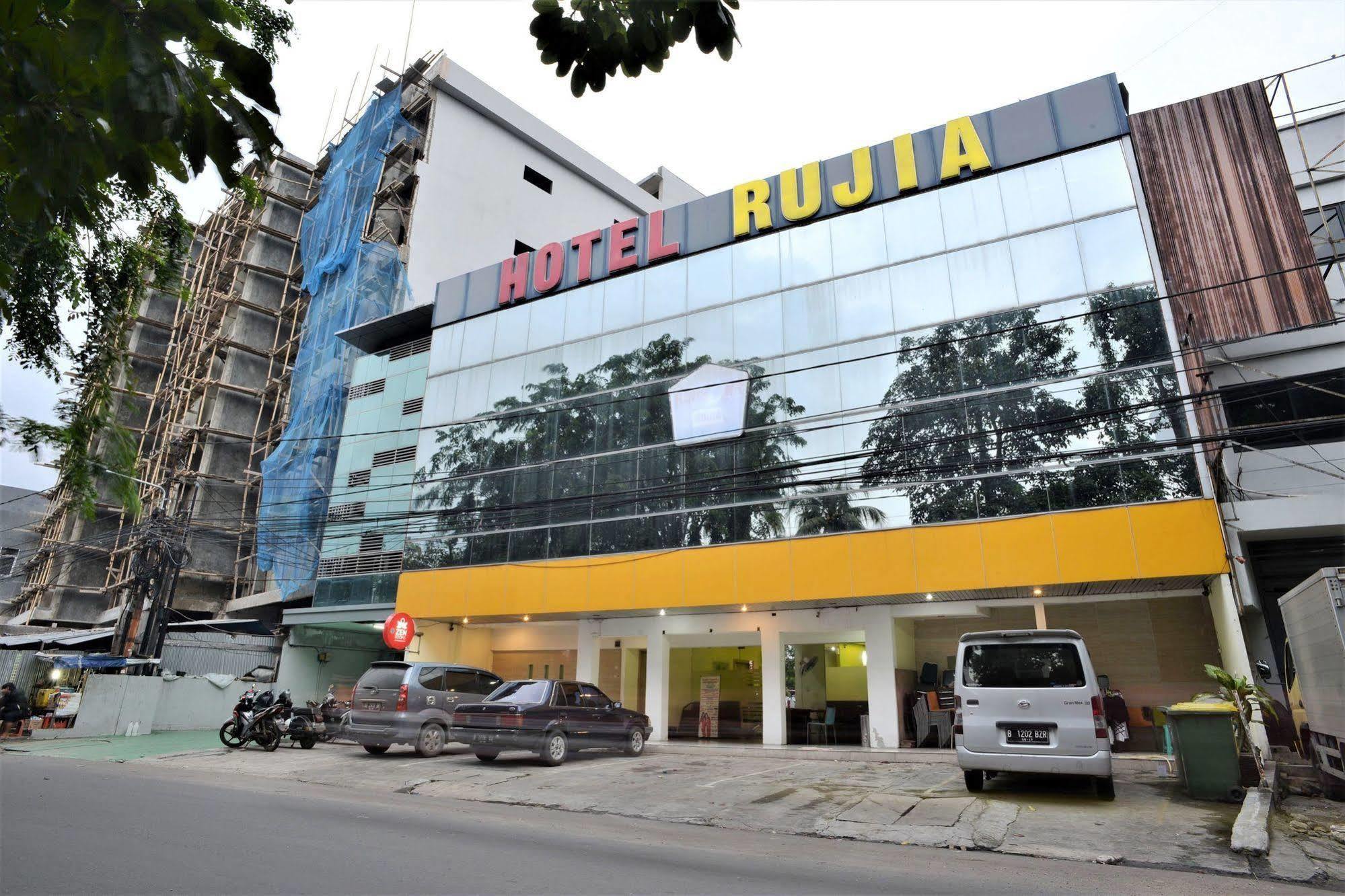 Zen Rooms Rujia Pecenongan Jakarta Exterior photo